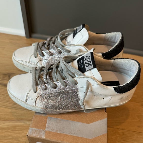EUC • Golden Goose • Superstar Sneakers • Limited Edition from Neiman Marcus • 8 - Picture 5 of 11